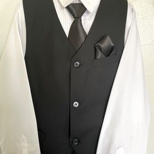 Boys Suit, Size 10